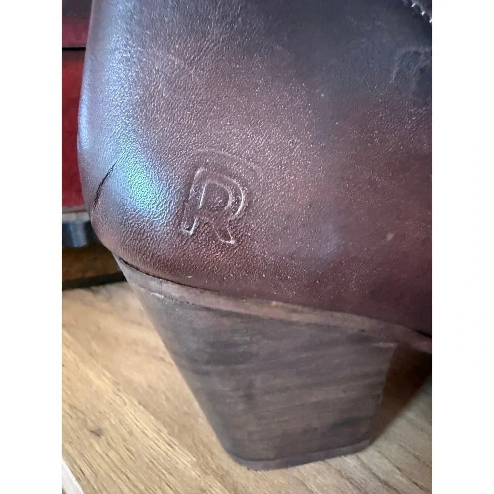 ROAN are up leather